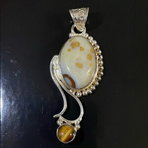 Vintage natural Baltic amber and tiger eye 925 pendant